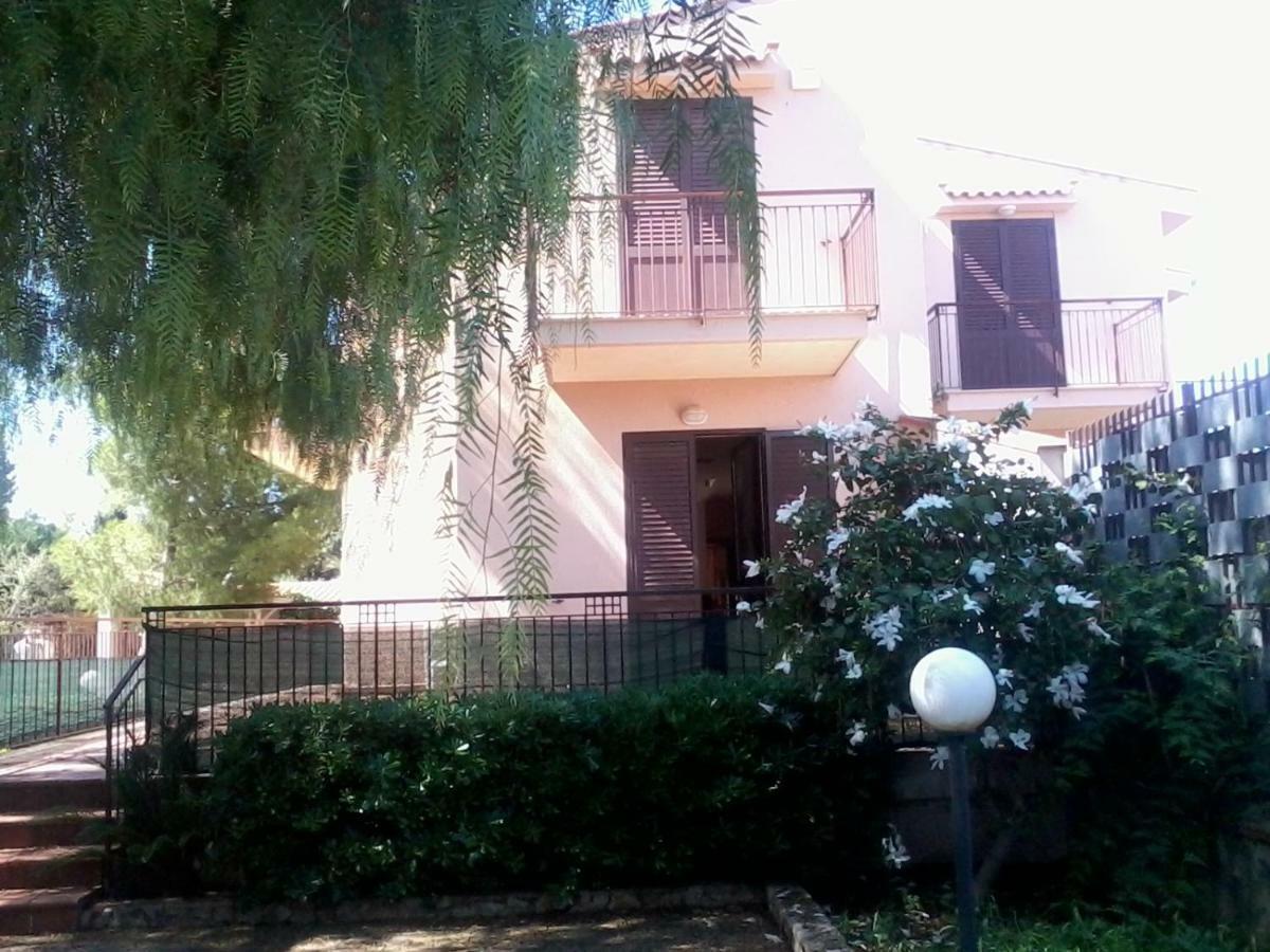 Sperone Hotel Mandra Capreria Exterior foto